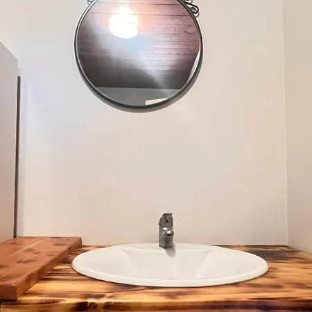 Olive Yard * トロニ